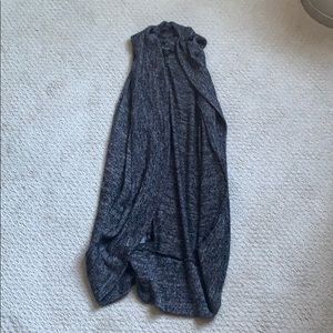 Sleeveless sweater vest